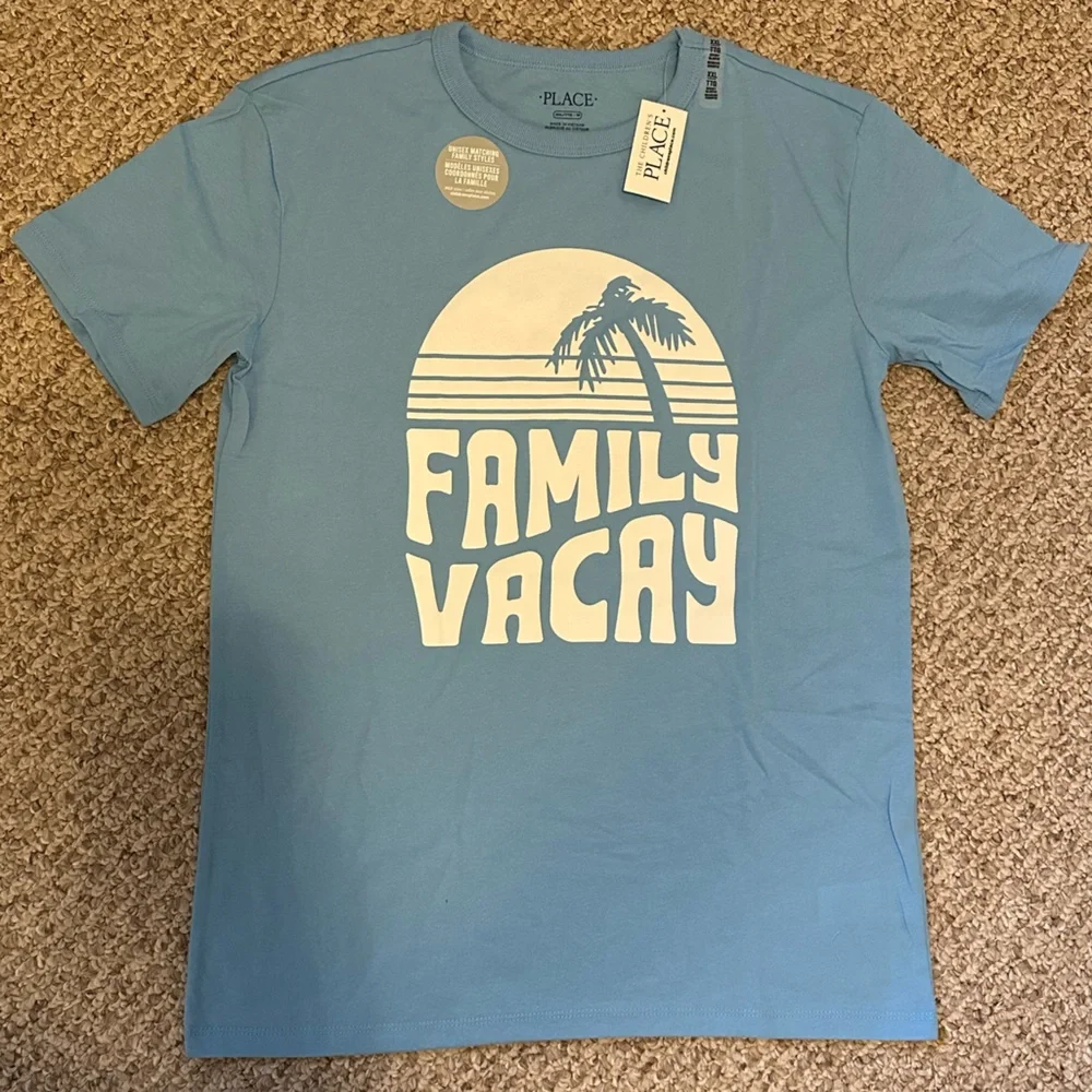 Kids 'Family Vacay' Graphic T-Shirt